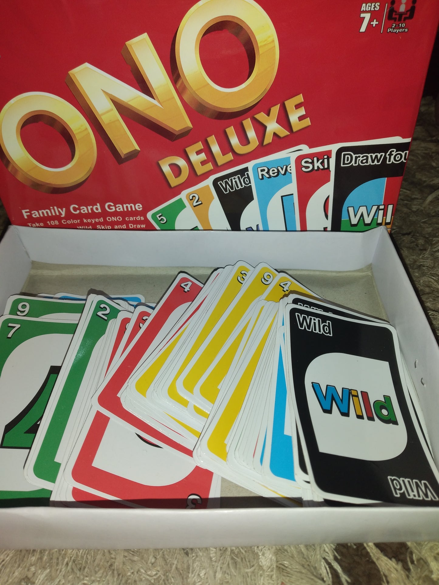 ONO Cards _ UNO Deluxe Family Card Game