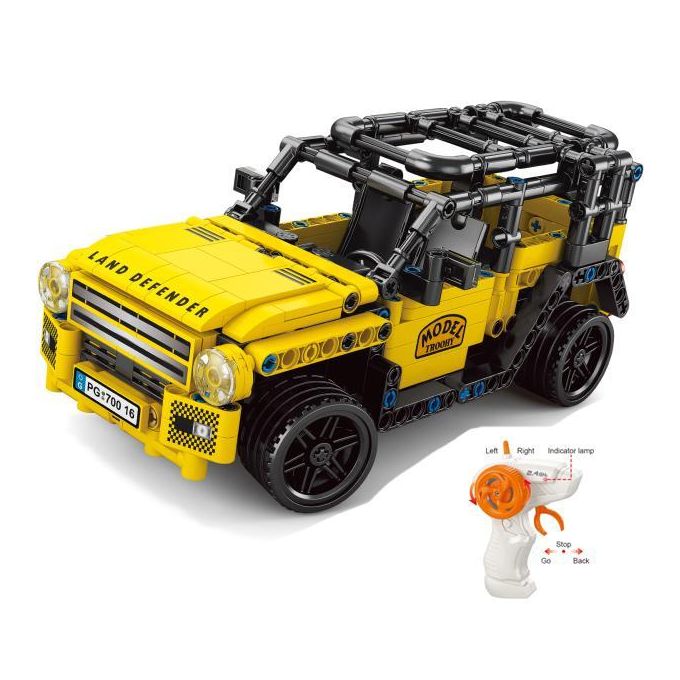 Building Block RC Car – 446 PCS Remote Control Assembly Kit, 2.4GHz Off-Road Vehicle with Openable Doors, Hood & Trunk – Strong Power, TPR Tyres – STEM Toy for Kids & Adults – Size 21x10x10.5 cm